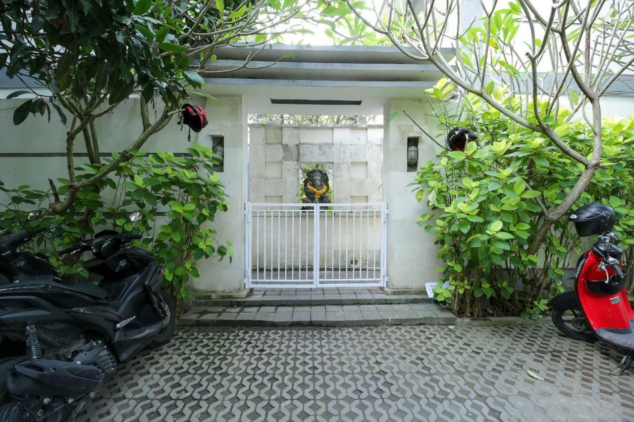 Mesari Beach Inn & Stables Seminyak Eksteriør bilde